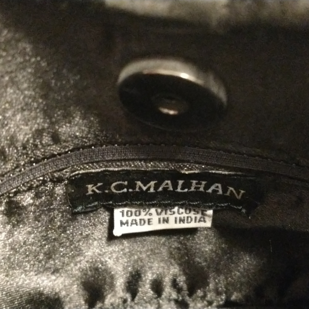 Embroidered Handbag - Picture 5 of 9